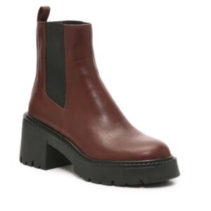 Chelsea boot